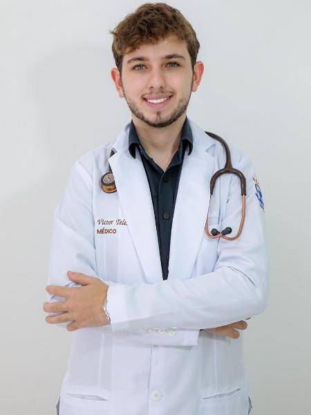 Aos 20 anos, conheça o médico mais jovem do Brasil